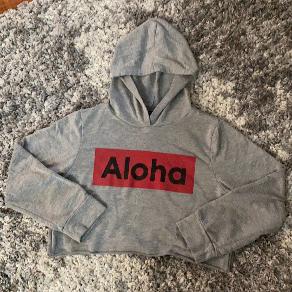 Supernova Hoodie crop sweat shirt size 14 kids.